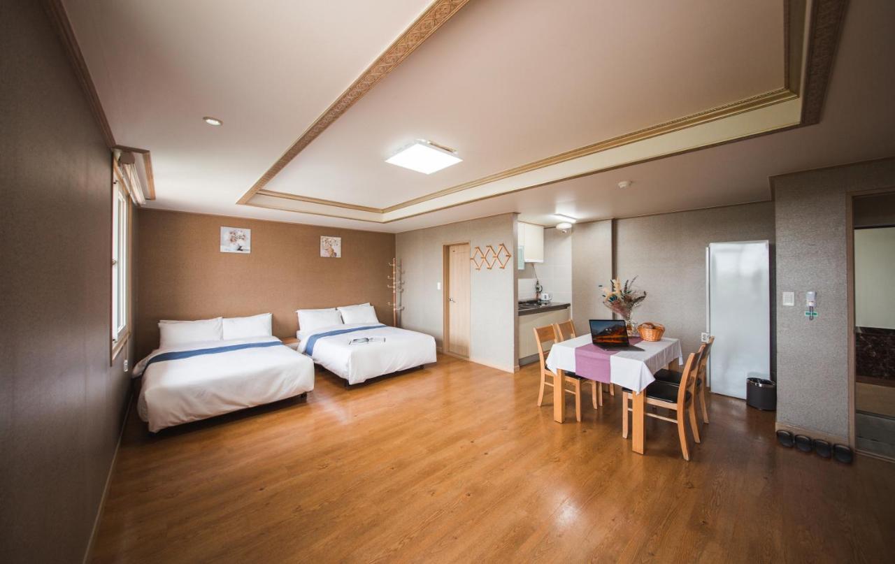 Jungmun Resort Jeju Seogwipo Exterior foto