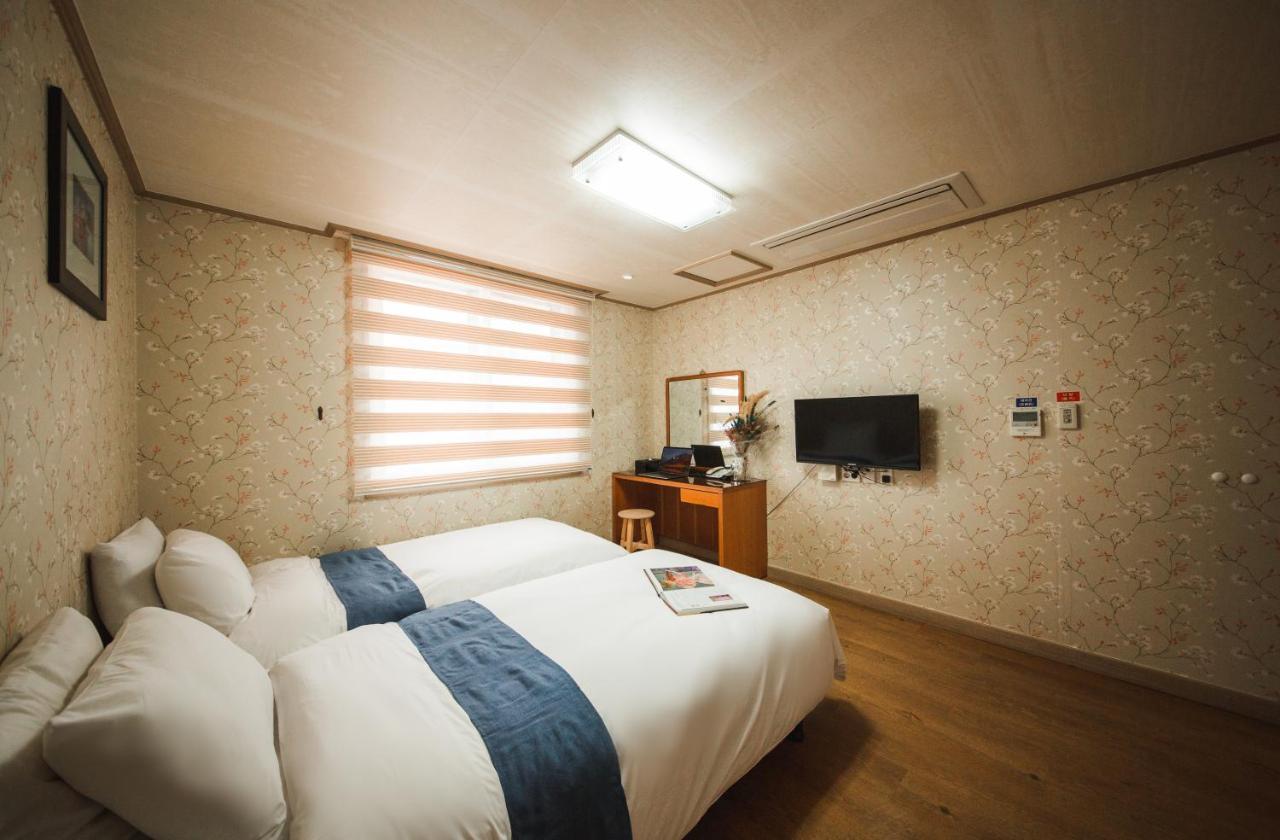 Jungmun Resort Jeju Seogwipo Exterior foto